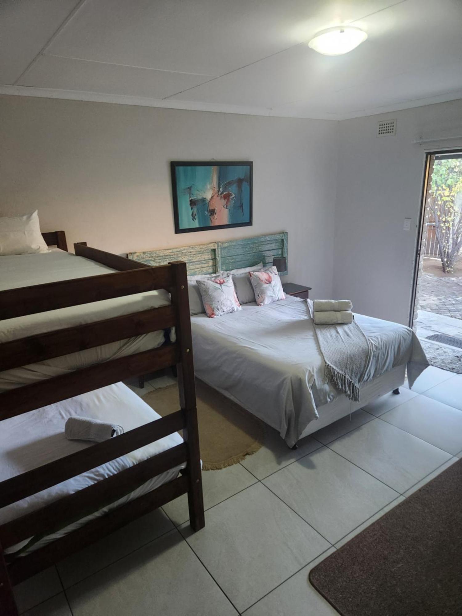 Mimosa Guesthouse Colesberg Eksteriør bilde